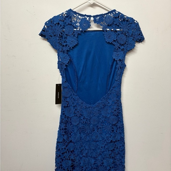 NWT Lulu's Romance Language Blue Backless Lace Dress XS - Picture 3 of 6